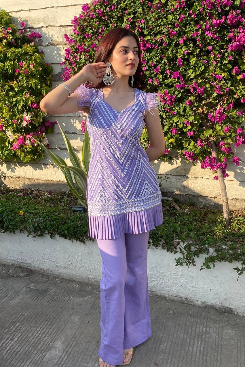 Suit with Fur Detailing - Lavender