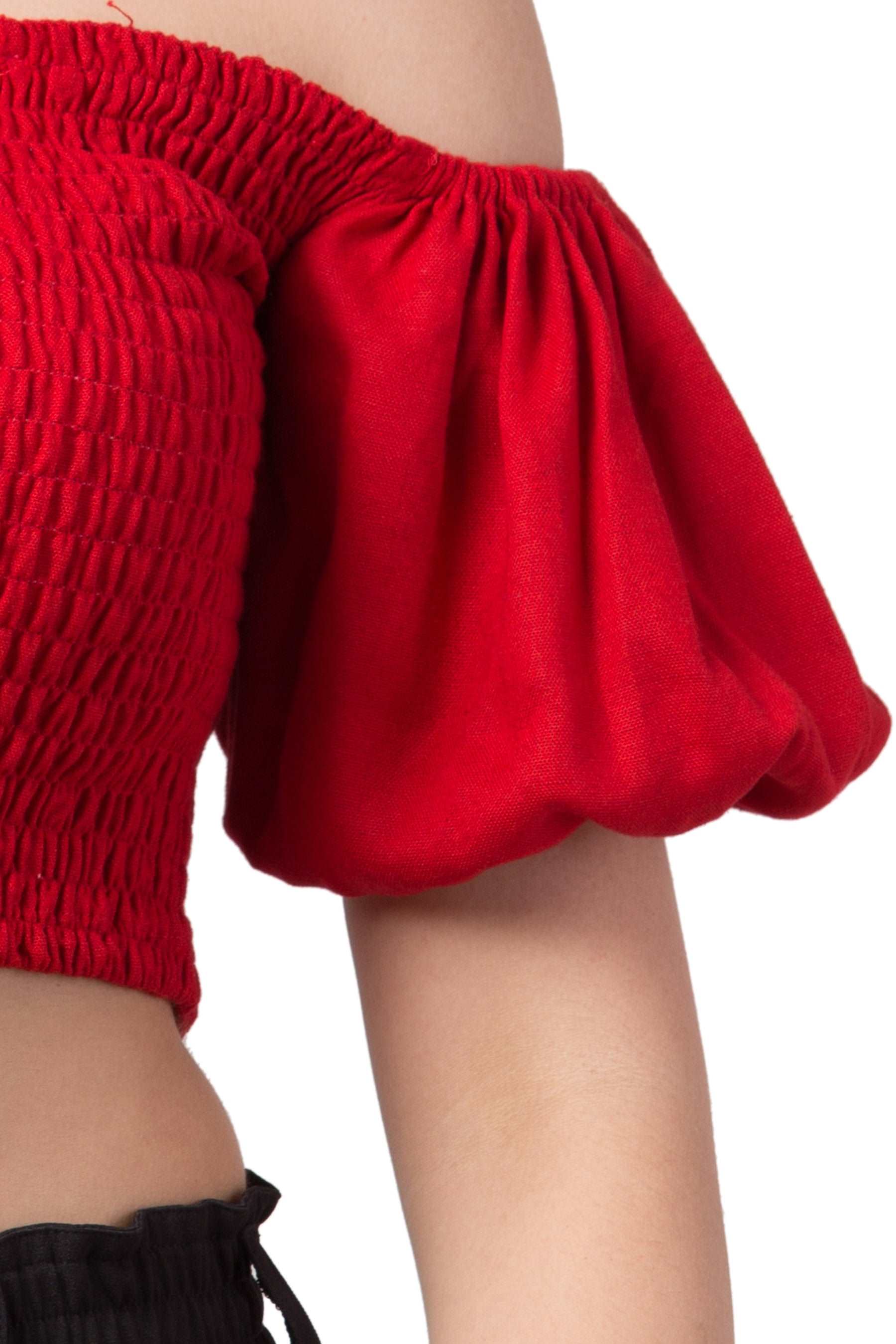 Shirred top with puff sleeves : Red - wishdrobe